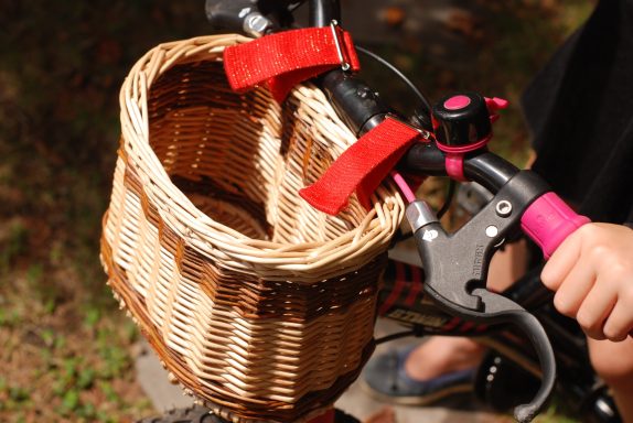 Panier à vélo enfant en osier